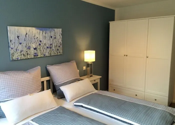 Tante Berta Hasselberg (Schleswig-Holstein)